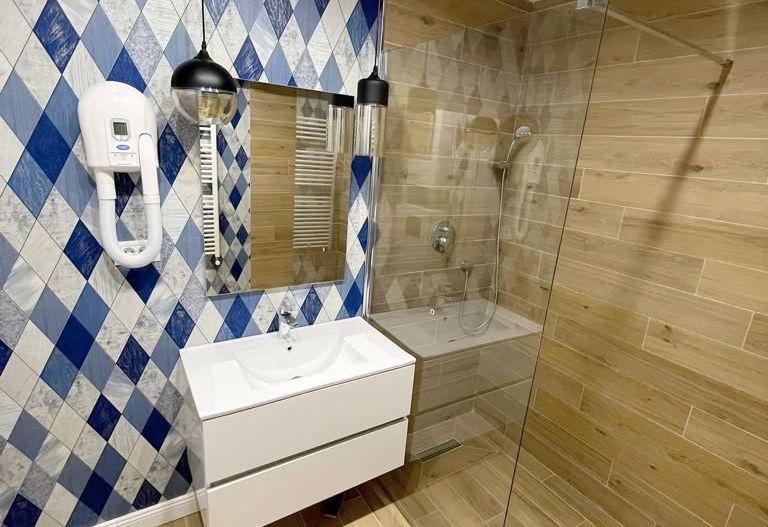 Smart Boutique / Finisaje Premium | Mihai Bravu - Mall Vitan - Poză 10