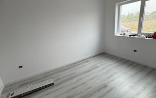 Duplex -5 camere-SUPER PRET-165.000€  | Remetea Mare | - Poză 7