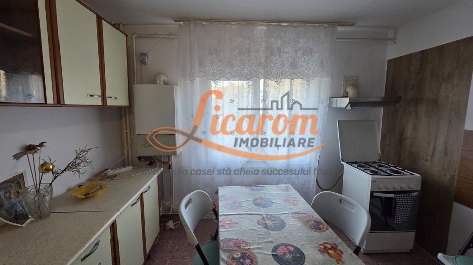 Apartament 3 camere Carpatilor aproape de Spitalul Judetean - Poză 1