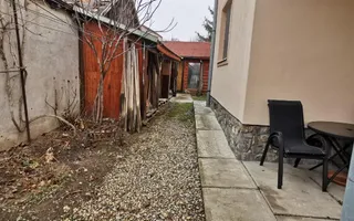Casa in Centru zona linistita - Poză 16