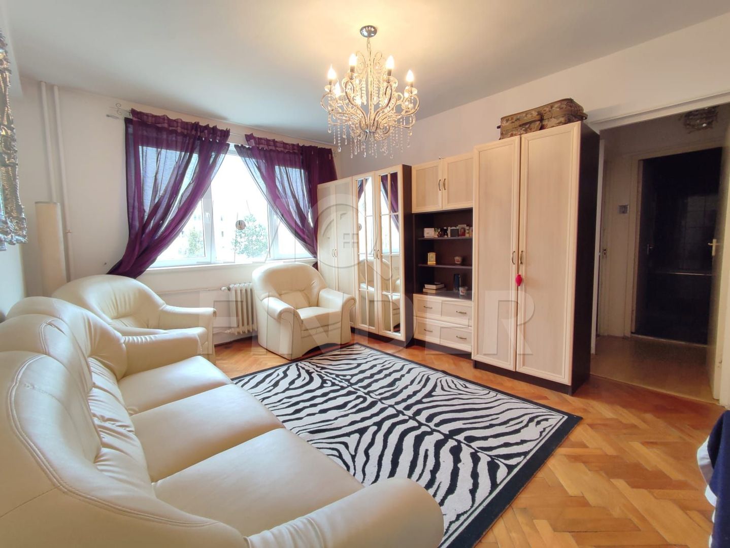 2 camere etaj 3, Zona Transylvania College, Gheorgheni - Poză 2