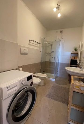 Apartament 3 camere, zona centrala, caldirea Fructus. - Poză 9