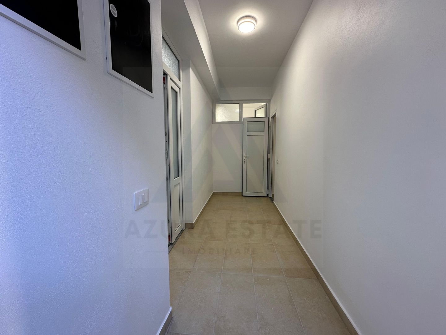 Spatiu comercial 86,8 mp utili vitrina stradala zona Ultracentrala - Poză 6