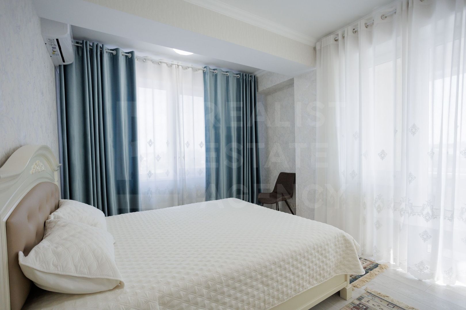 Chirie, apartament, 2 camere, strada Vasile Alecsandri, Centru - Poză 5