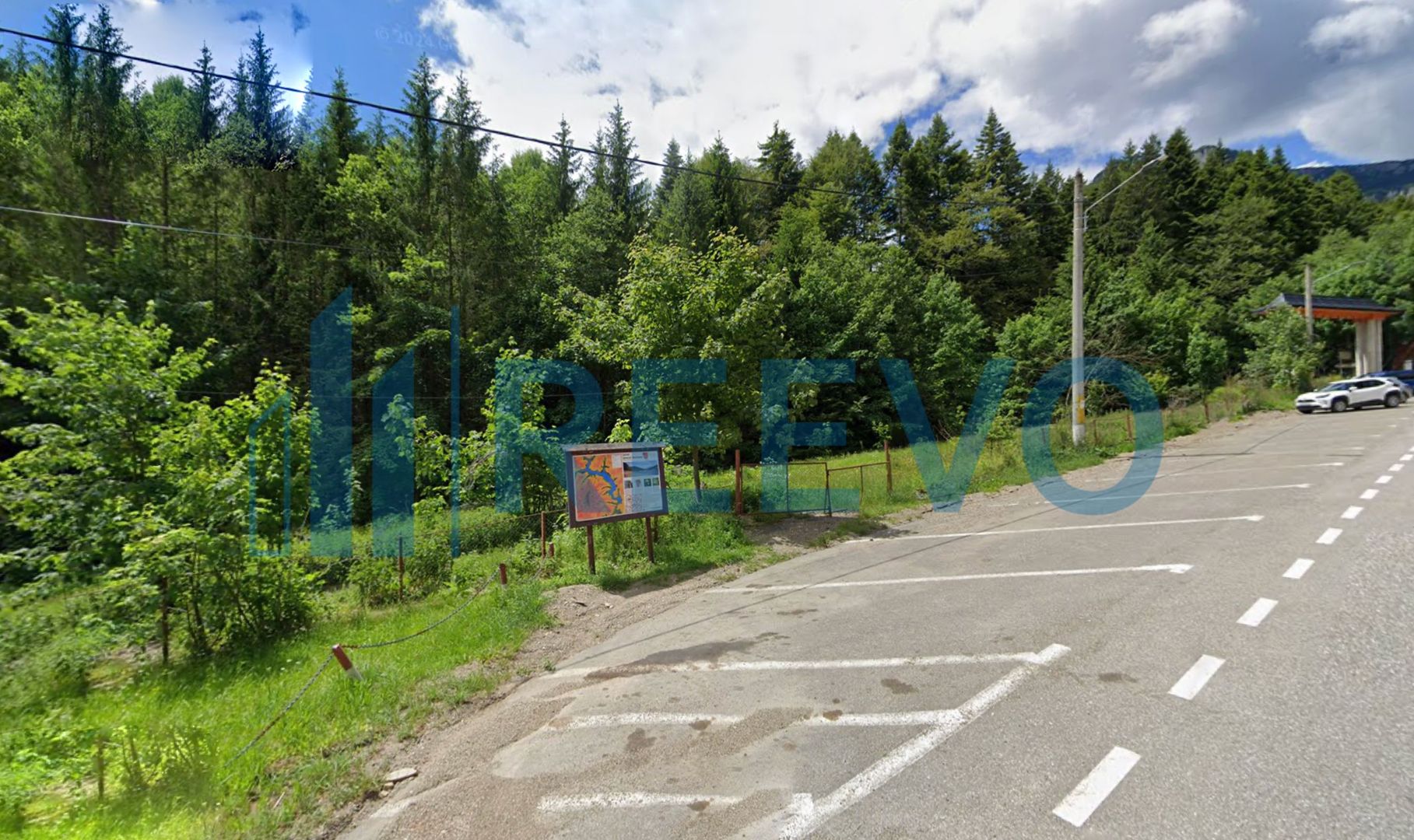 Teren Izvorul Muntelui, Bicaz, la baza traseelor de la Vârful Toaca - Poză 3