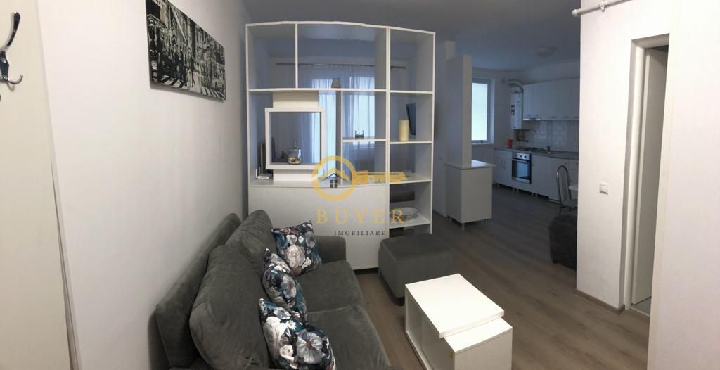 Garsoniera pe Pictor Brana, Selimbar- Etaj 1, loc de parcare privat - Poză 3