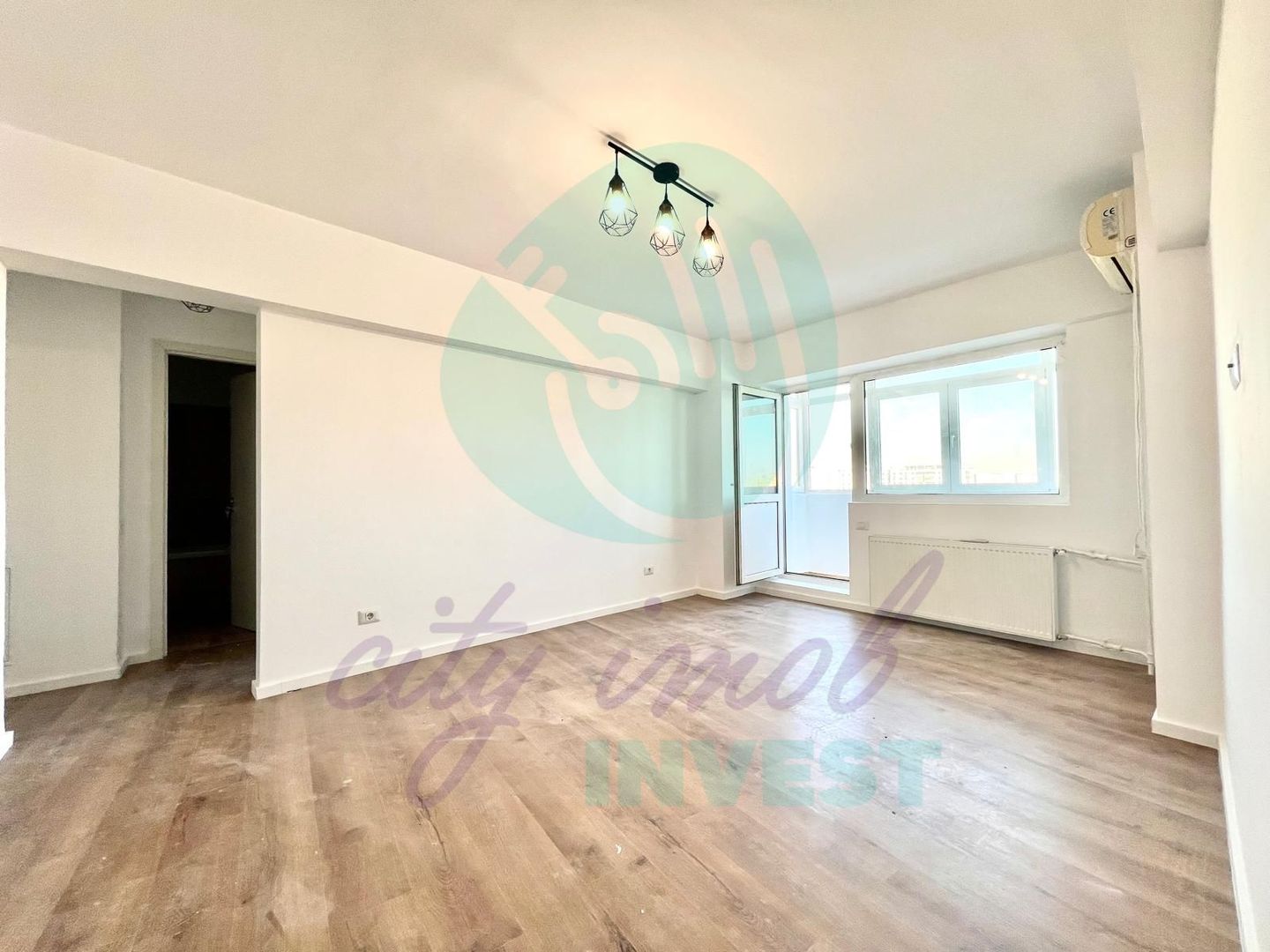 3 camere RENOVATE  la doar 5 minute de Metrou Muncii - Poză 1