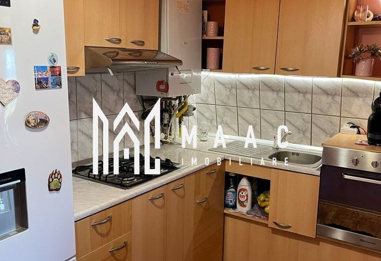 Apartament 3 camere de vânzare | Hipodrom 1, Sibiu | Intabulat - Poză 2
