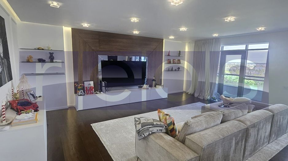 Penthouse etaj 9+10  Emerald | Vedere spre lac | 2 boxe+2 locuri de parcare - Poză 2