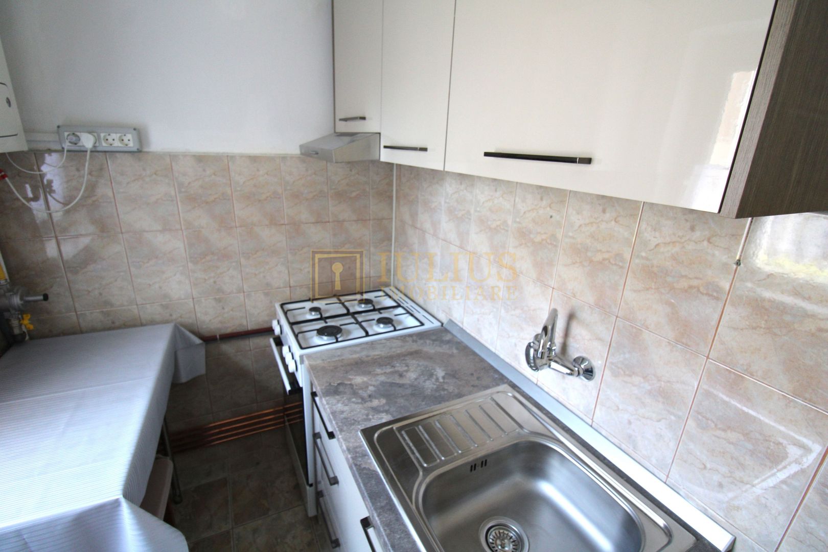 1 camera in zona Girocului cu centrala proprie - Poză 6