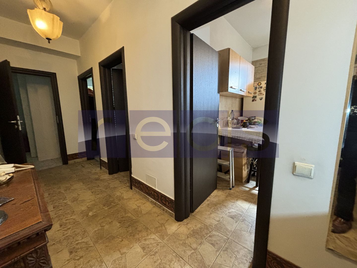 APARTAMENT 2 CAMERE | LAMINORULUI | LOC DE PARCARE + BOXA - Poză 11