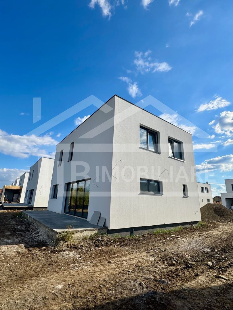 Casă individuală, 4 camere, 120mp utili, teren 442mp, Zona Unirii - Poză 3