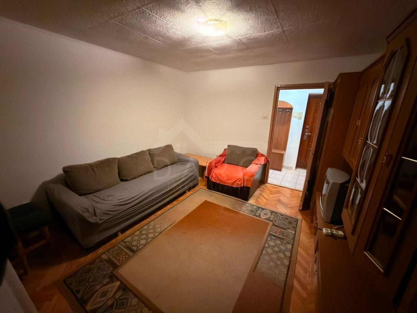Inchiriez apartment cu 2 camere - Poză 4