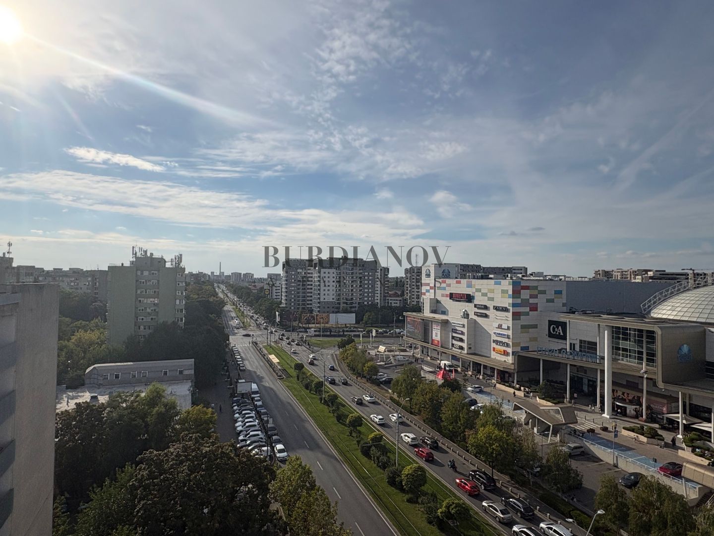 Apartament cu 3 camere - Centrală proprie- Drumul Taberei - Mall Plaza - Poză 1