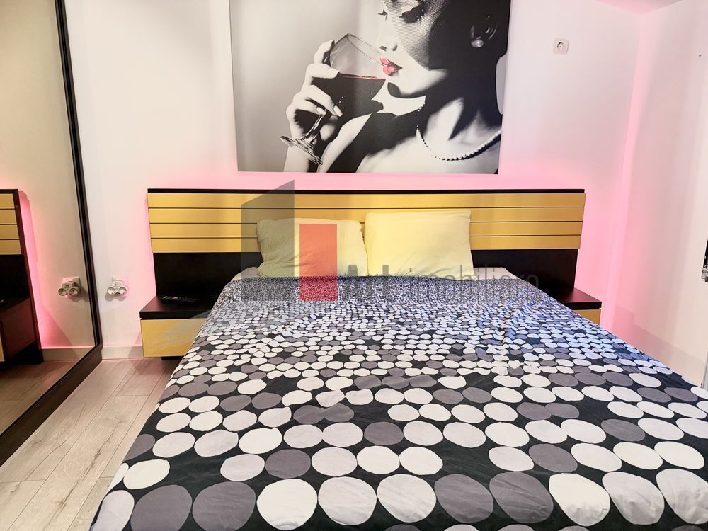 Vand Apartament 3 camere Parcare inclusa Militari - Poză 3