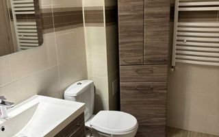 Vanzare apartament 3 camere, 2 minute de METROU - Poză 5