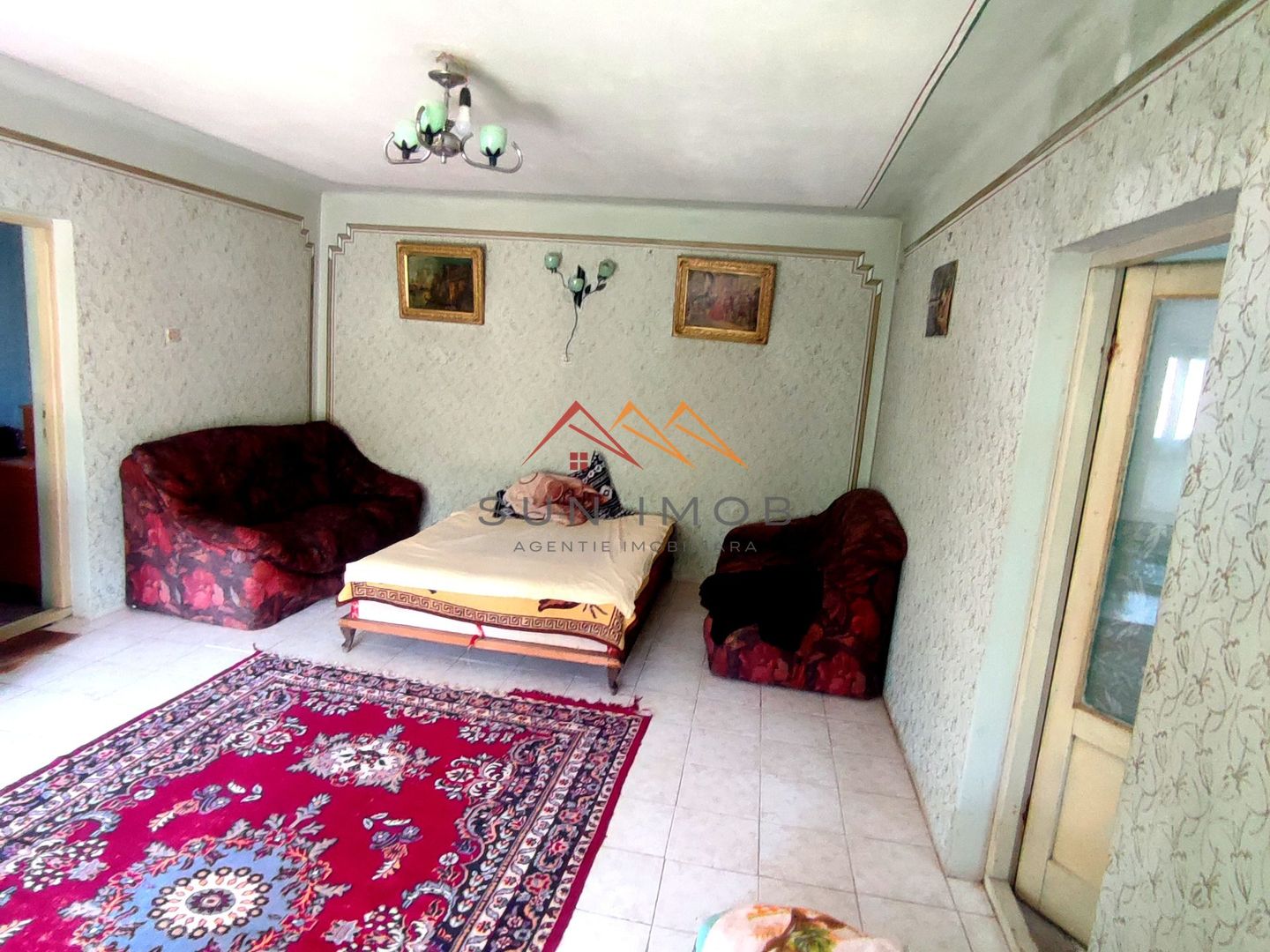 CASĂ DE VÂNZARE | 9 CAMERE | TEREN 1.000 MP | BĂICOI – ZONĂ CENTRALĂ - Poză 4