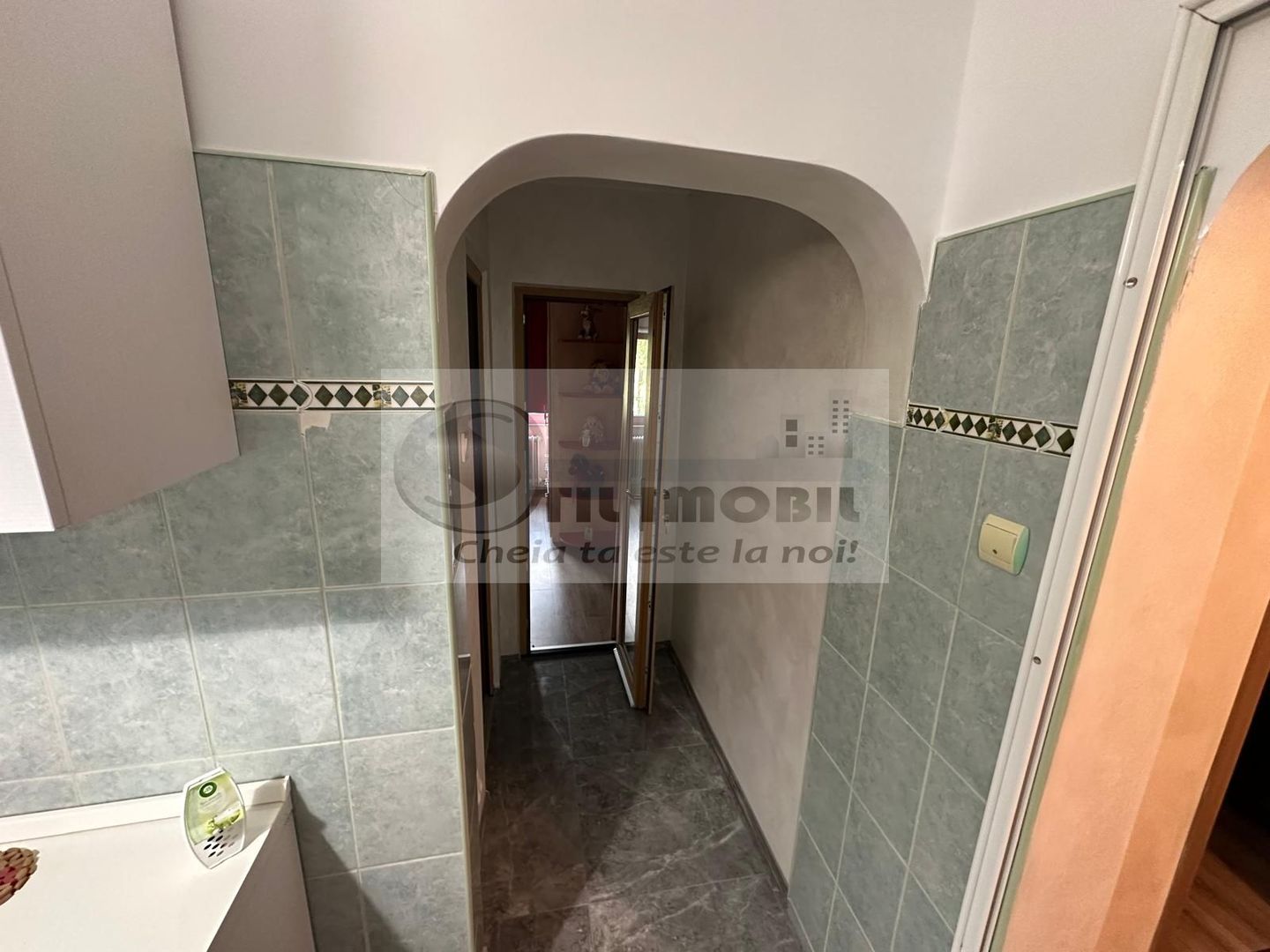 Ap.2 D, mobilat,utilat, fara risc,47 mp, D – Etaj 2 – Tătărași 86000 € - Poză 4