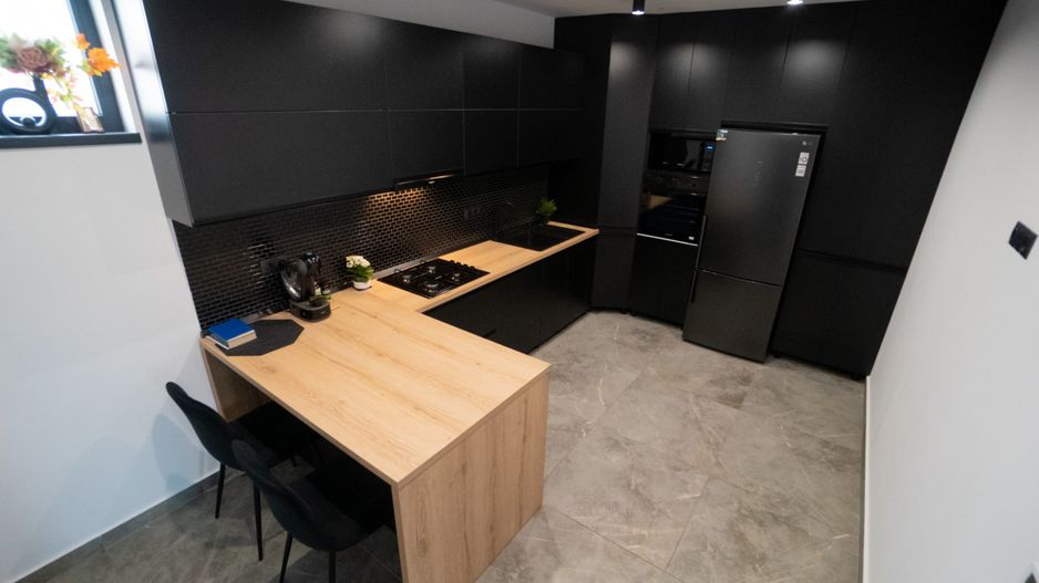 Agigea - Casa  deosebita cu piscina, mobilata si utilata complet. - Poză 14