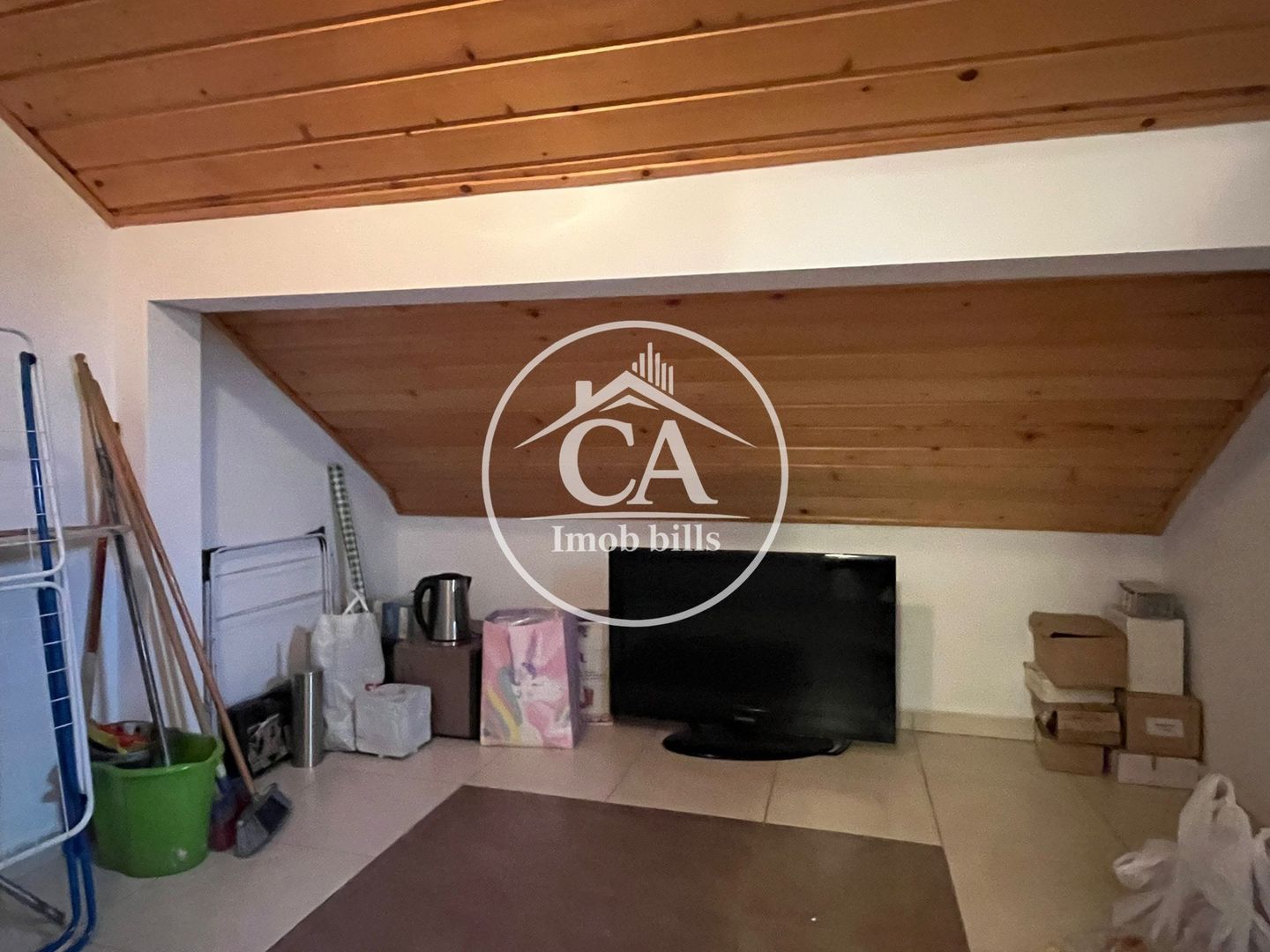 Apartament de închiriat cu 3 camere în zona Calea Aradului, Oradea - Poză 12