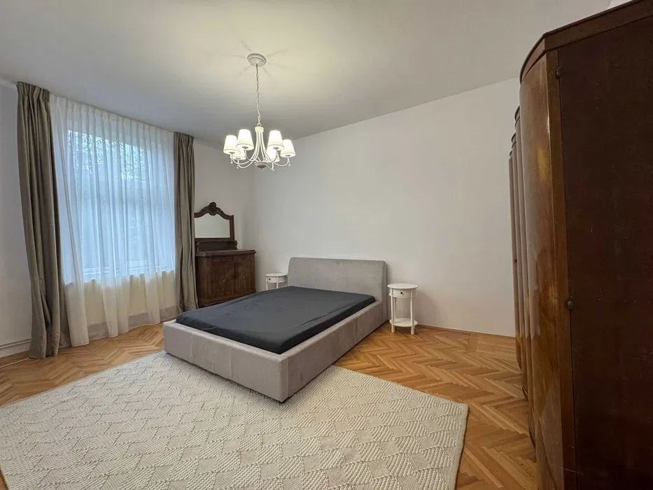 Apartament 3 camere ultracentral | Etaj 1 | Bloc tip vilă | Grădină și parcare - Poză 2