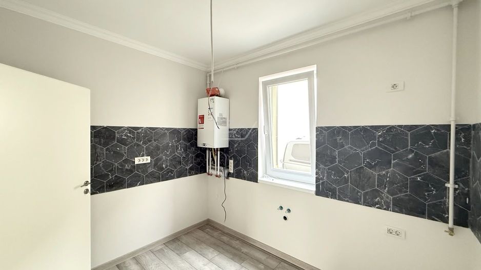 Bloc finalizat Etaj 1. Finisaje premium. Loc de parcare. - Poză 4