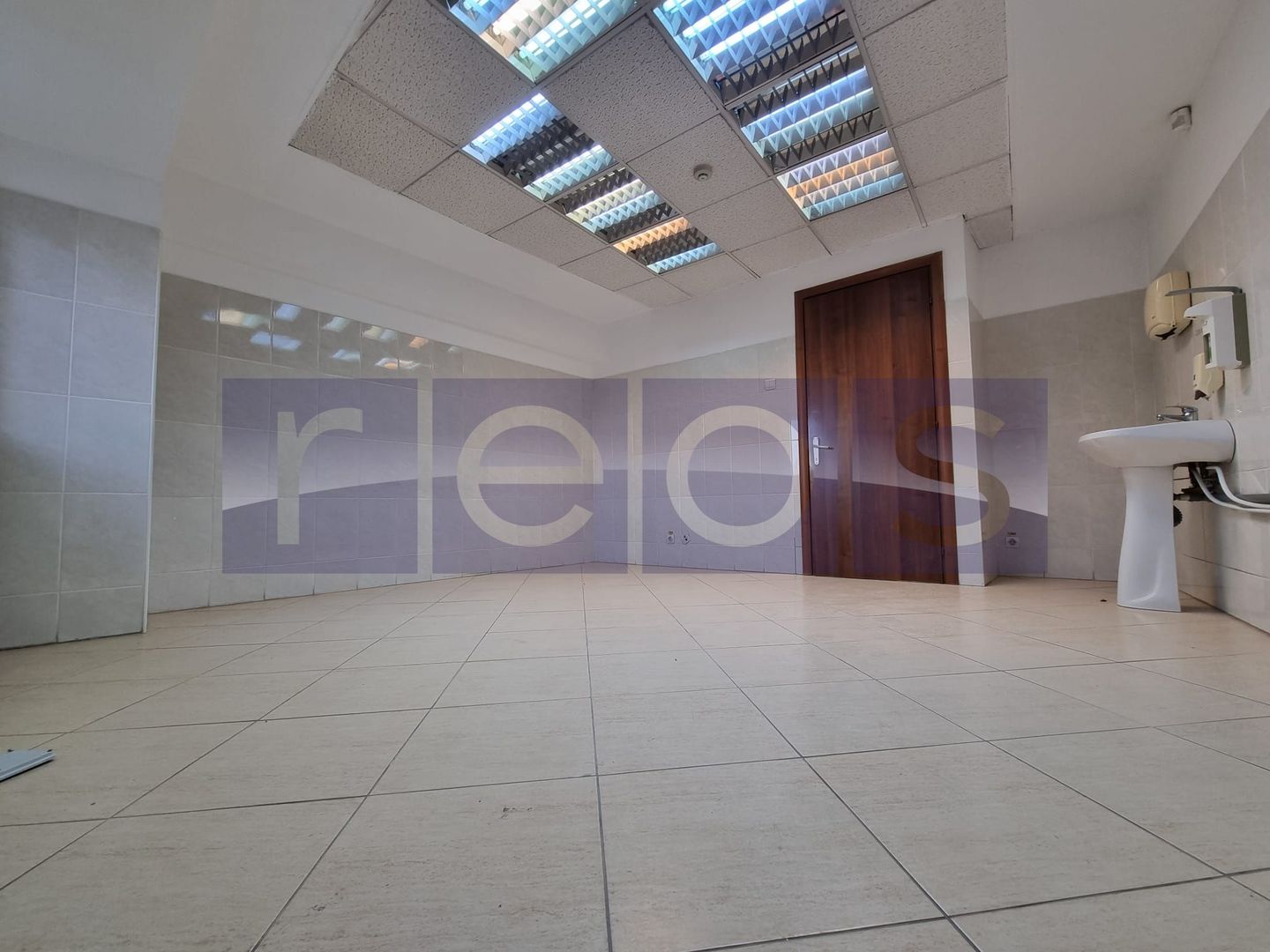 VANZARE SPATIU COMERCIAL | 15 CAMERE | ZONA UNIRII - Poză 38