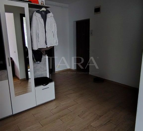 Apartament cu 2 camere recent renovat, zona Parcul Poligon. - Poză 5