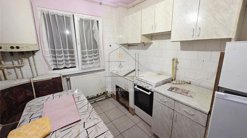 Apartament 4 camere si balcon zona Profi Grigorescu - Poză 13