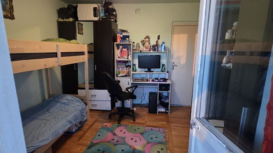 Vand Apartamnet 2 camere decomandat - Poză 5