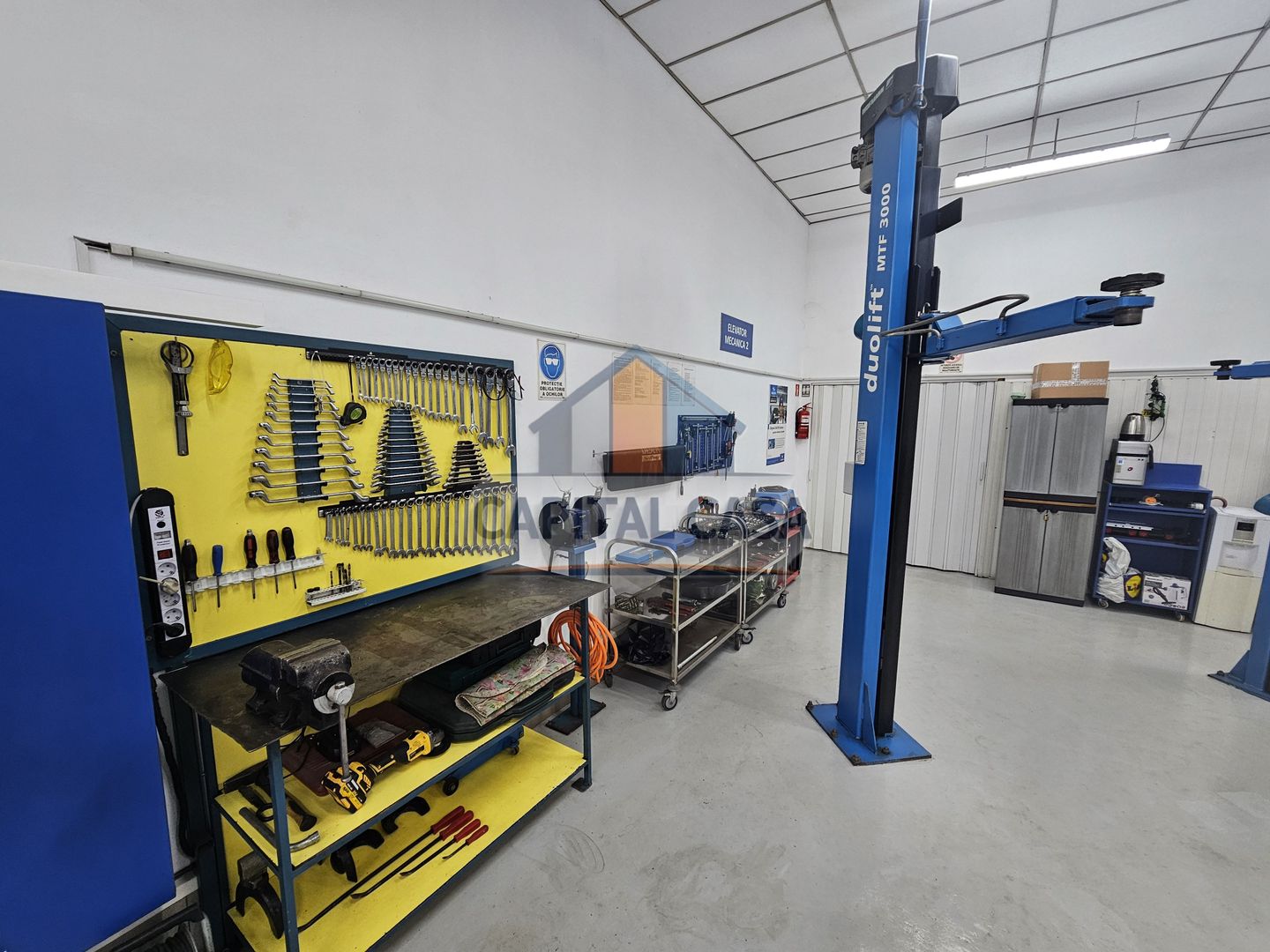 Oportunitate Investiție: Service Auto Complet Utilat – Ploiești Vest - Poză 3