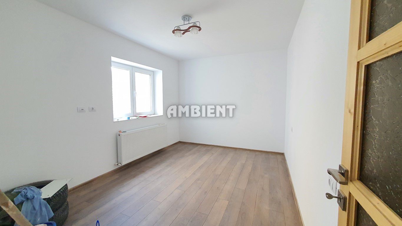 Apartament 2 camere, etaj 1, renovat complet, zona Centru; - Poză 5