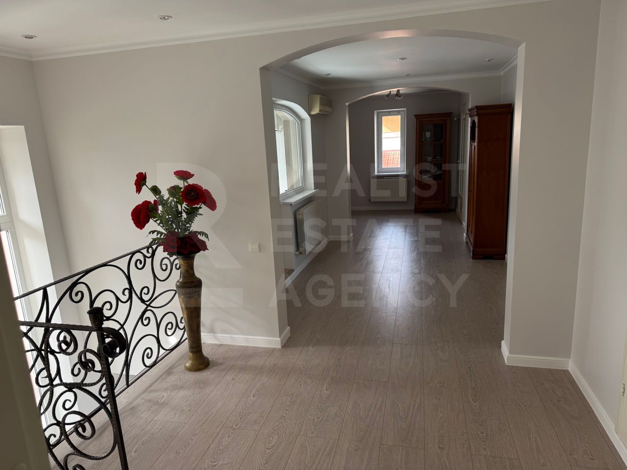 Chirie, casă, 2 nivele, 5 camere, str-la Nucarilor, Telecentru - Poză 7