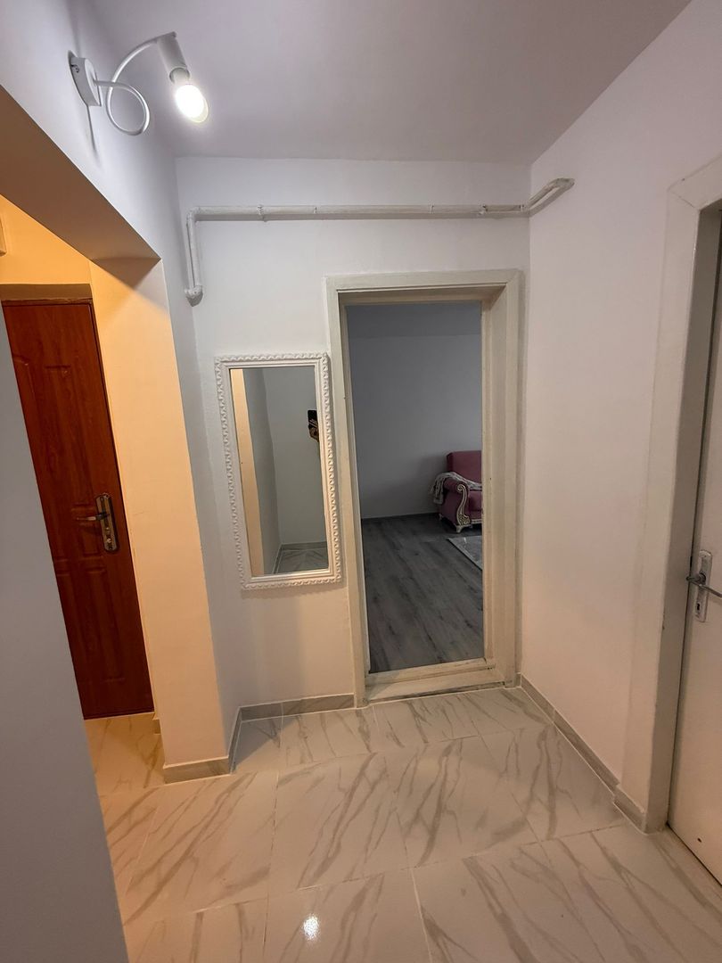 De vanzare apartament cu 2 camere, etaj 4/4, recent renovat, 33.000 euro - Poză 7