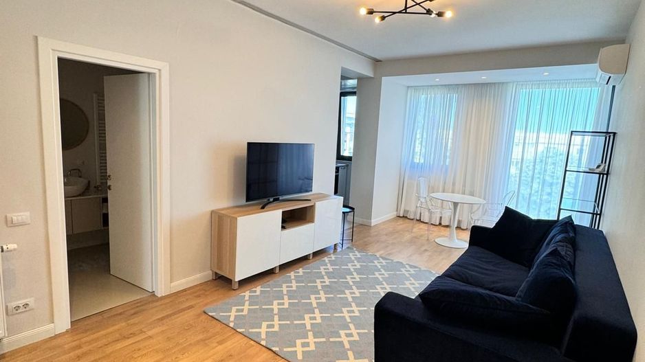 Apartament 2 camere de inchiriat Aviatiei Bloc Nou parcare - Poză 1