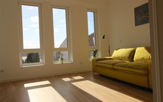 Apartament deosebit cu acces direct din lift - Poză 13