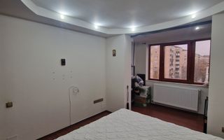Apartament cu 3 camere | Ascensor | Rogerius | Oradea - Poză 12