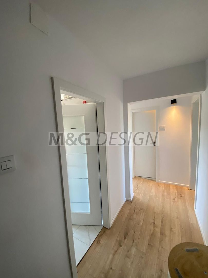 Mircea cel Batran - Bulevardul Cetatii, 2 camere decomandat  renovat - Poză 8