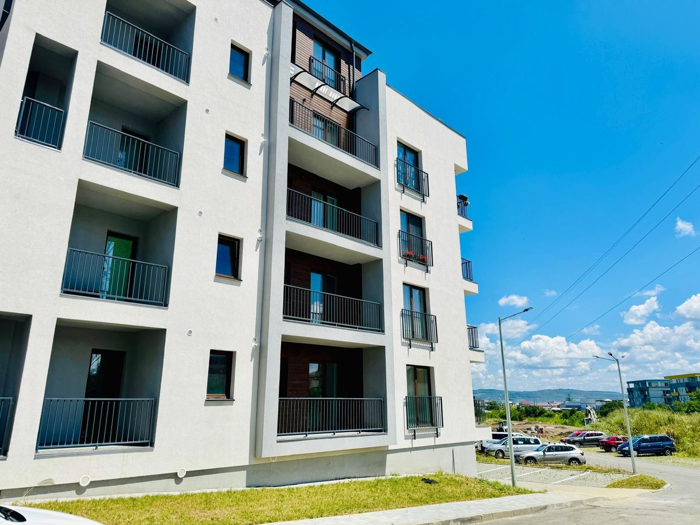 Apartament 2 camere, lift, boxe, garaj, INTABULAT - Sibiu - Poză 5