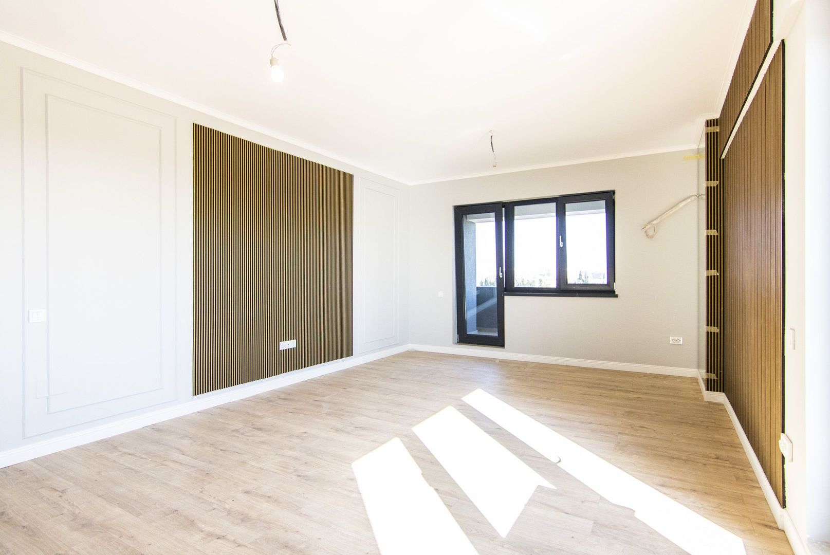 Apartament cu 4 Camere | 170 mp | 42 mp Terasa | Militari | Metrou Pacii - Poză 3