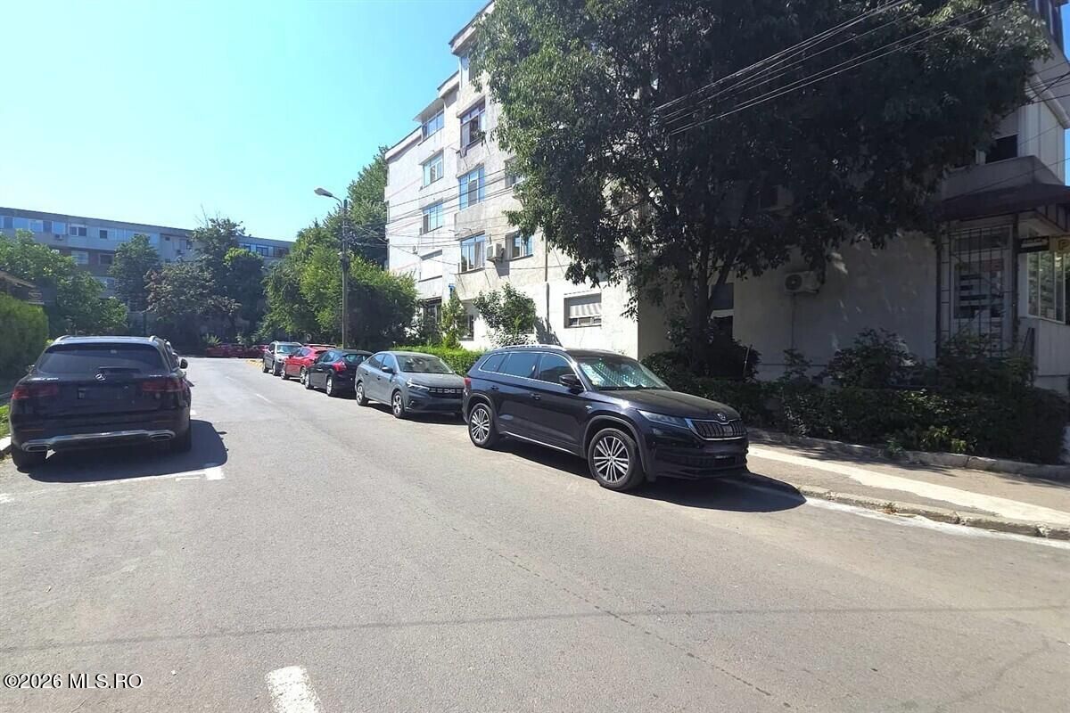 Far - Parc, 2 camere decomandate, 2 balcoane, 56 mp, centrala gaz! - Poză 21