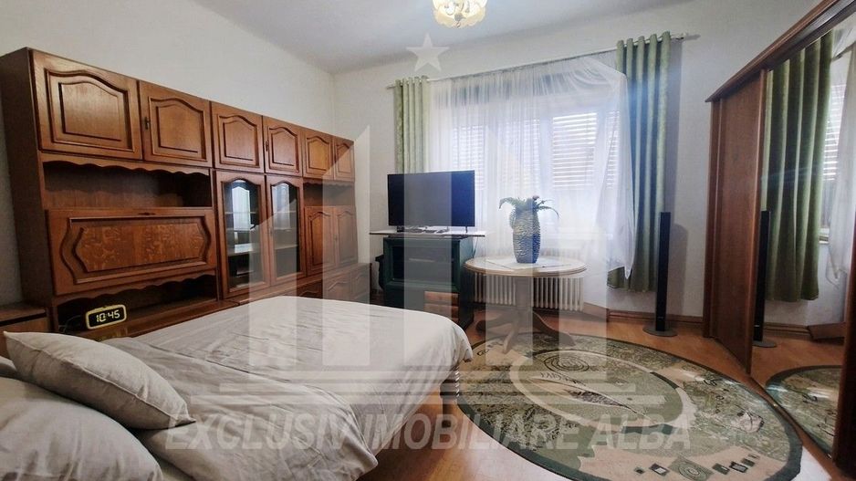 Casa de vanzare | 100 mp | 1800 mp teren | Alba Iulia | Centru - Poză 2