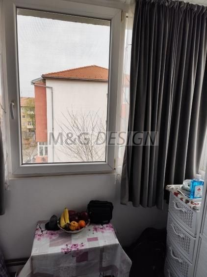 Garsoniera zona Sagului mobilata - Poză 6