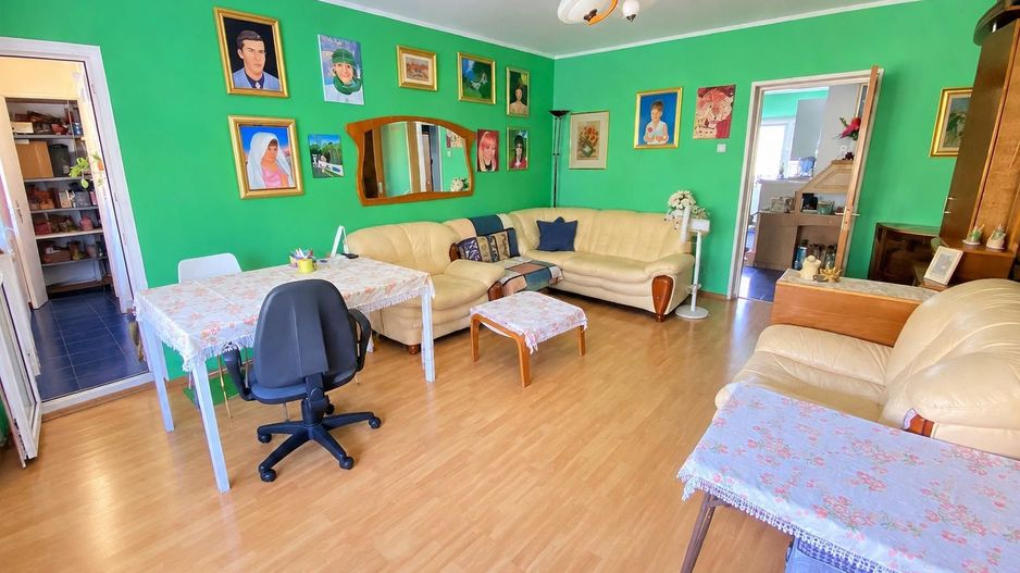 Vanzare 3 camere, 73 mp, etaj 2/8, centrală, 2 AC, parcare, 13 Septembrie - Poză 1
