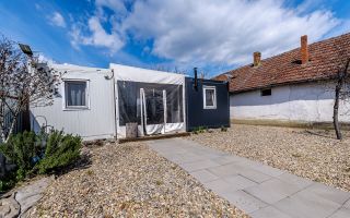 PRET NOU! Casa - tip container - Teren 1987 mp - Turnu - COMISION 0% - Poză 1