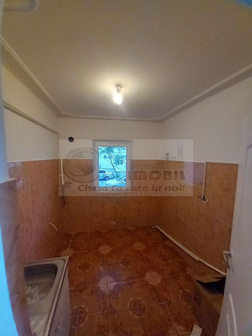 Apartament cu 2 camere decomandat, 44 mp, Dacia - 81.000 euro ! - Poză 6