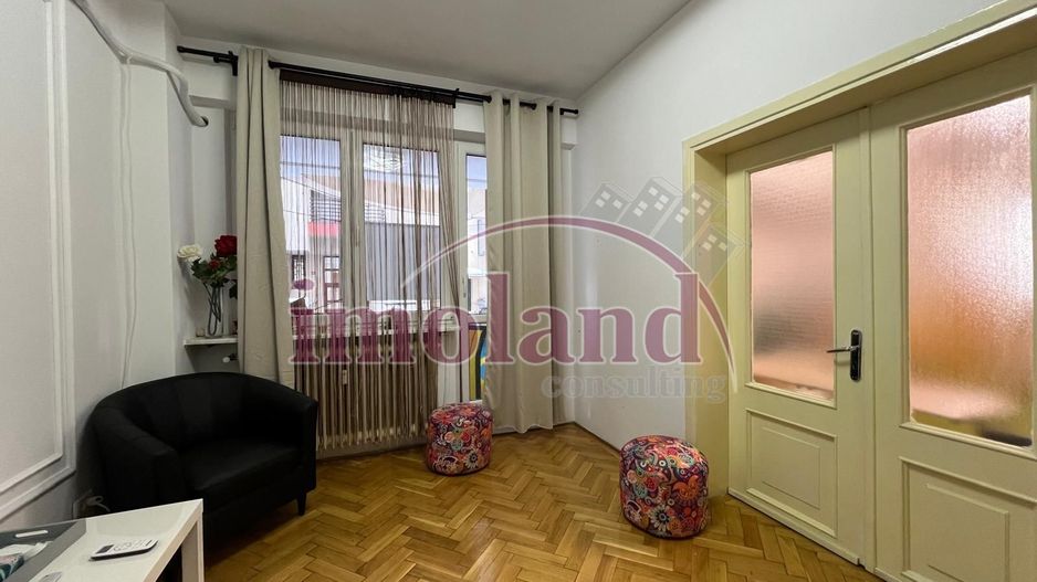 Vanzare - Parter inalt - 4 Camere - Primaverii - Poză 3