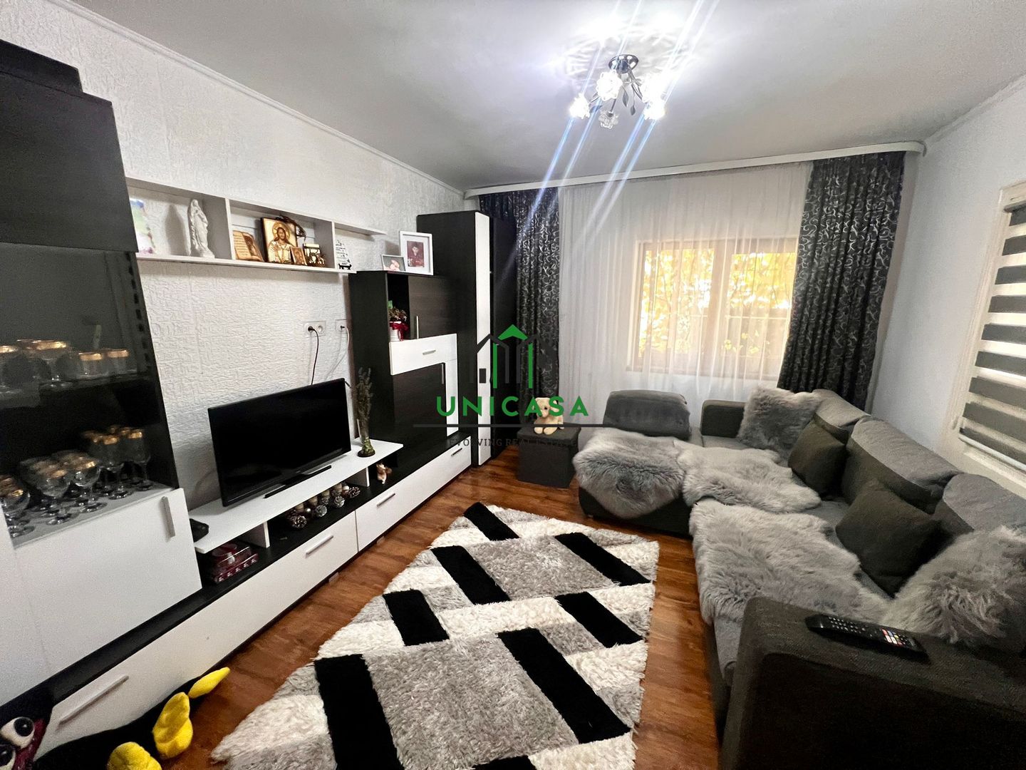 Casa 4 cam/Bujoreni/1terem 650 mp - Poză 1