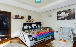 Casă pe Strada Oituz - Poză 17