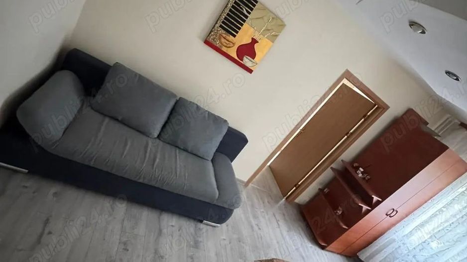 inchiriez apartament cu 2 camere semidecomandat - Poză 1